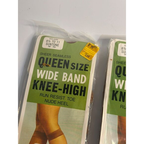 VTG Kmart Sheer Seamless Queen Size Knee-Highs - Mist Tone Nylon Stockings (NOS) - Picture 4 of 5